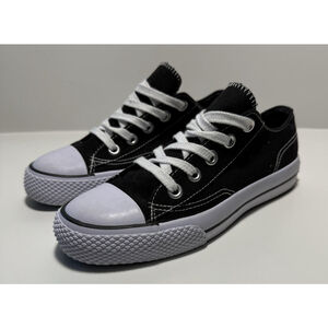 Airwalk Legacee Black & White Canvas Sneakers Lightweight Womens Size 5 New